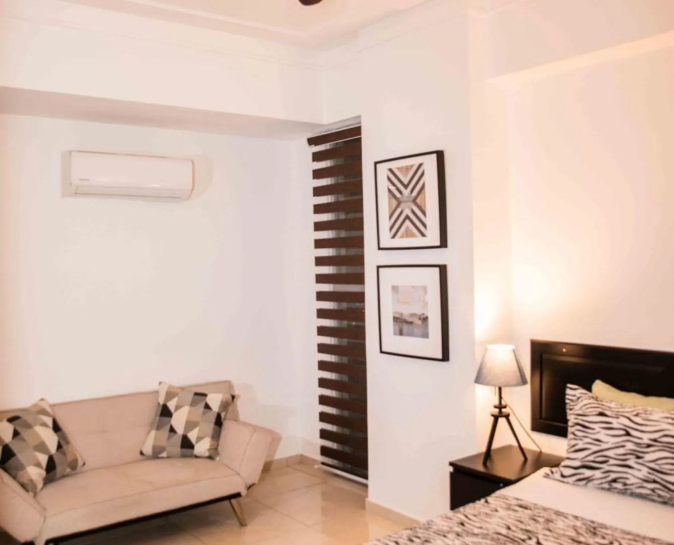 Eclectic Gorgeous, Modern 3 Levels Penthouse Διαμέρισμα Σάντο Ντομίγκο 0*,  Δομινικανή Δημοκρατία